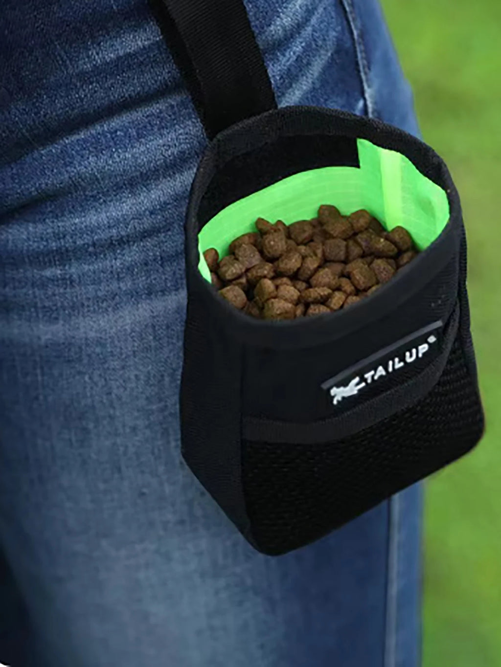 Sef93e2c4d00942e5a959598583f04ea3E